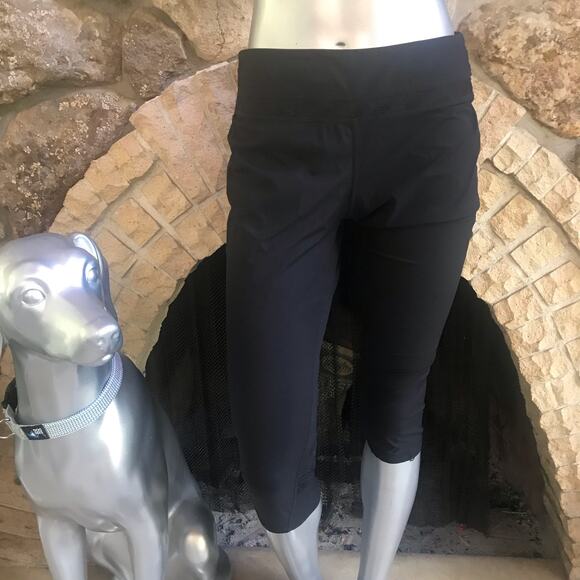 Tangerine Cropped Black Mesh Insert Athletic Pants Women’s Size Medium - Picture 3 of 8